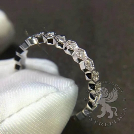Chaumet Ring Bee my love 30 Diamonds