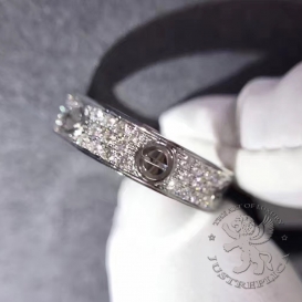 CARTIER Ring Love wedding band 88D