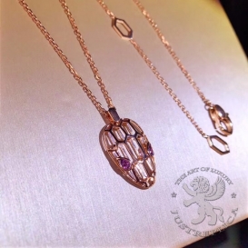 Bulgari Necklace Serpenti 2 saphires small