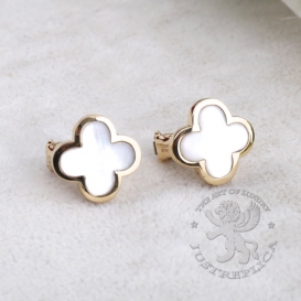 Van Cleef Arpels Earclips Pure Alhambra MOP