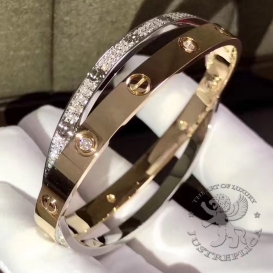 CARTIER Bracelet Love 6 main 152 small diamonds